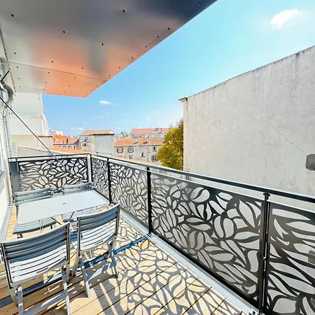 Διαμέρισμα F3 Centre- Lafayette Avec Garage